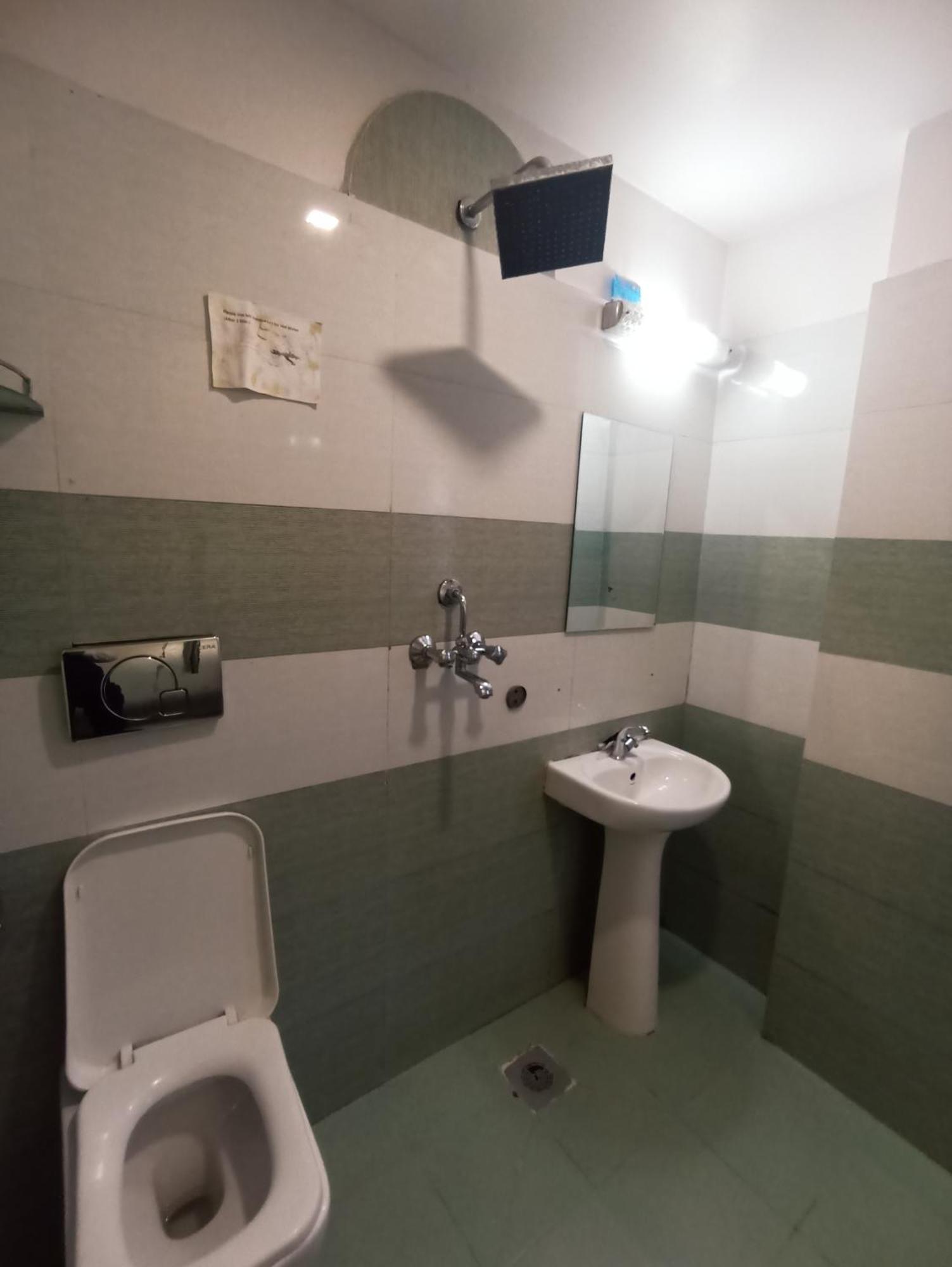 Hotel Prakash International Hetauda Rom bilde